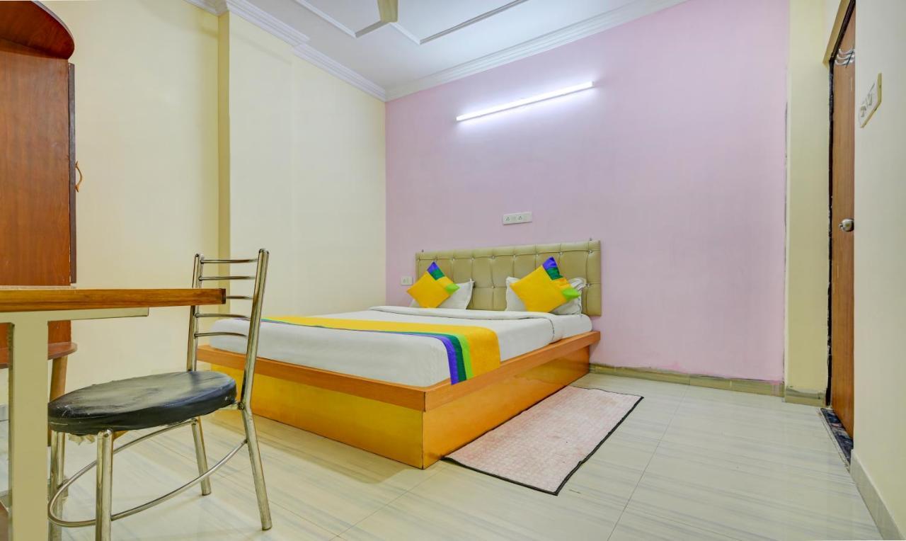 Hotel Treebo Trip Shree Laxmi Palace Bhairaun Ghāt Exterior foto
