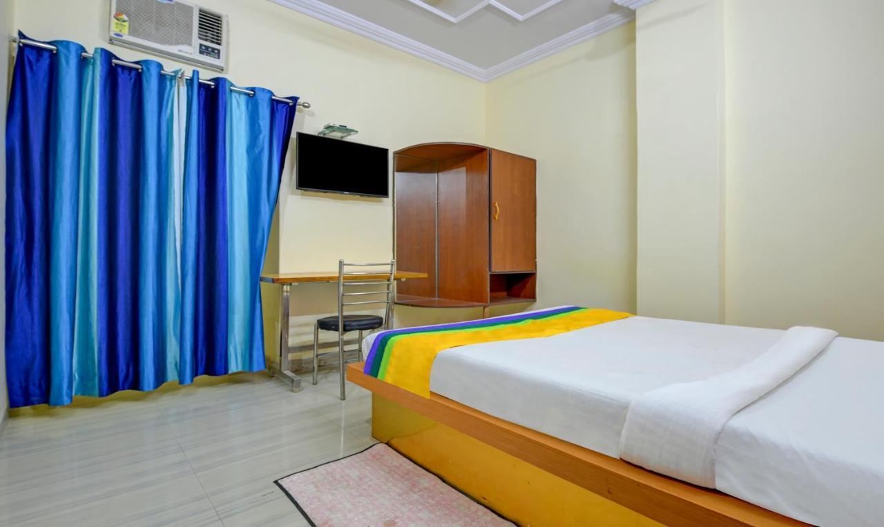 Hotel Treebo Trip Shree Laxmi Palace Bhairaun Ghāt Exterior foto